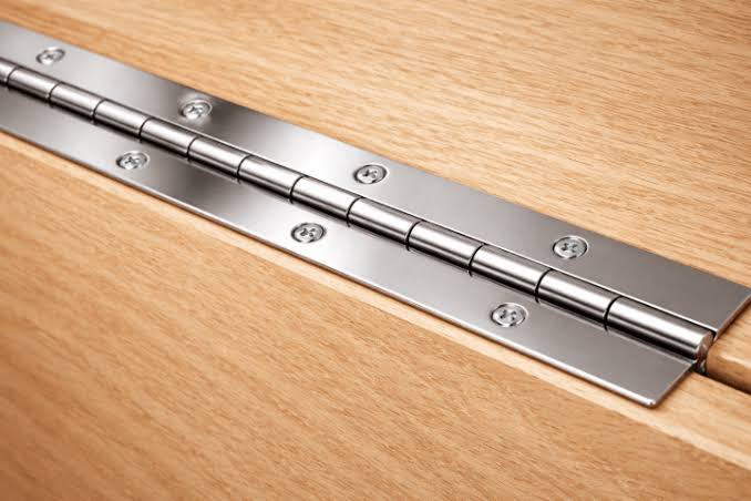 Choose the Right Piano Hinges for Commercial and Industrial Use